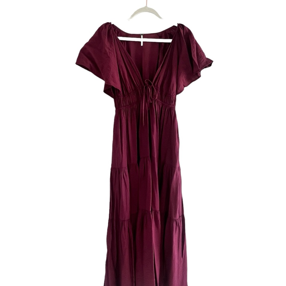 Pretty feminine maxi dress